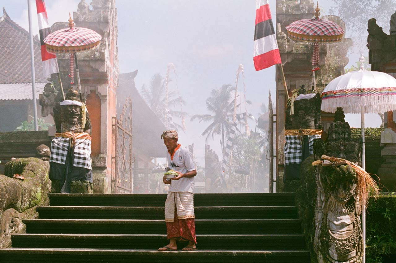 35mm film photography portfolio for freelance photographer mark l chaves