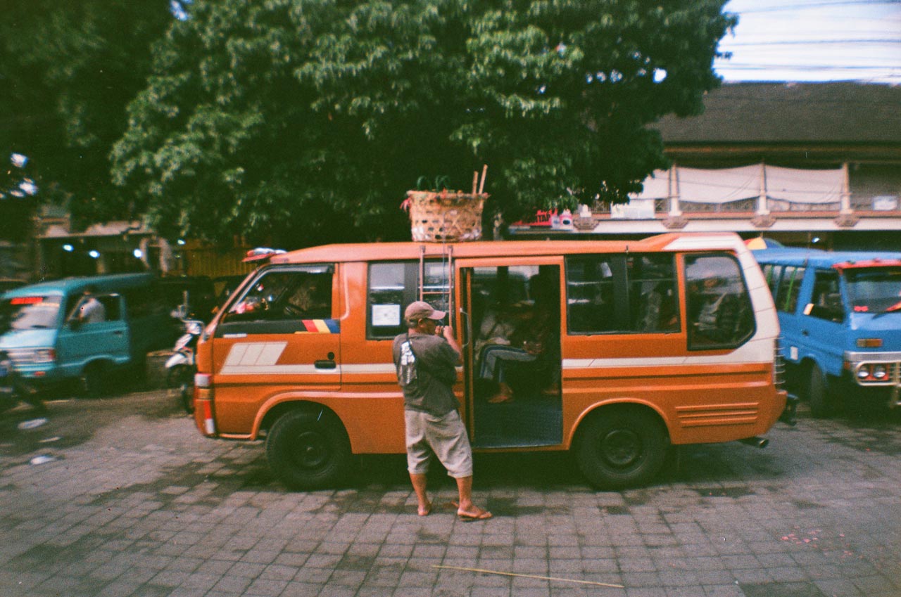 35mm film photography portfolio for freelance photographer mark l chaves
